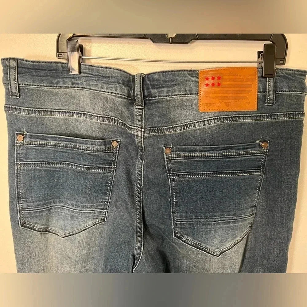United denim,36/32, 5-pocket logo, factory distressed, medium wash, straight leg